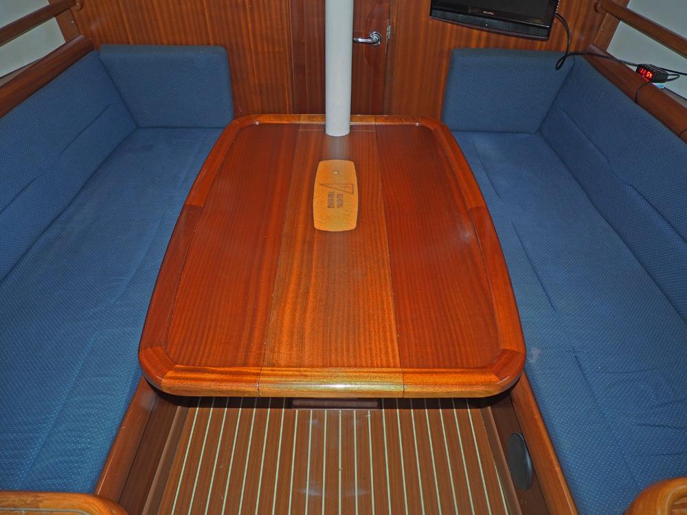 Salon, Innenausstattung